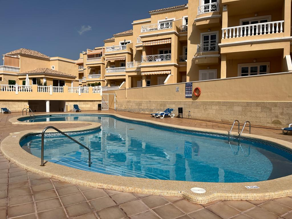 A2CA2439 Apartment BENIMAR Costa Adeje 375000 €