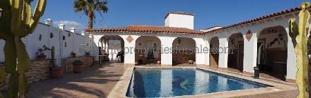 A5GDS2103 Villa  Golf del Sur 749950 €